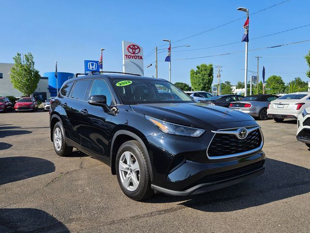 2022 Toyota Highlander L