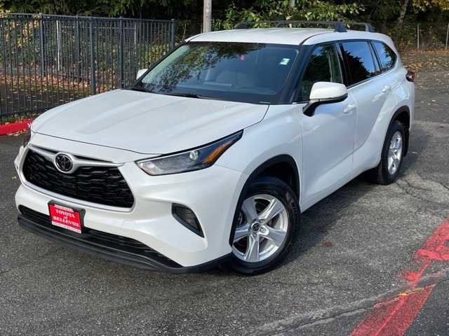 2022 Toyota Highlander L