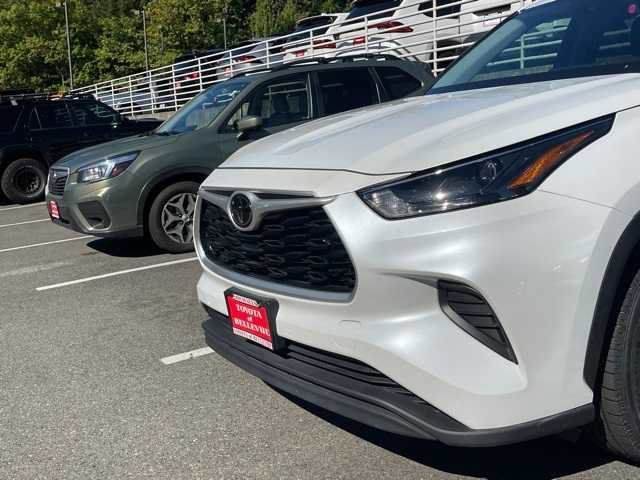 2022 Toyota Highlander L