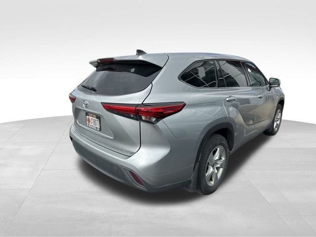 2022 Toyota Highlander L