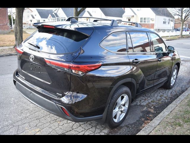 2022 Toyota Highlander L