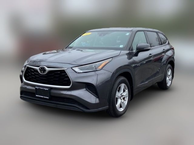 2022 Toyota Highlander L
