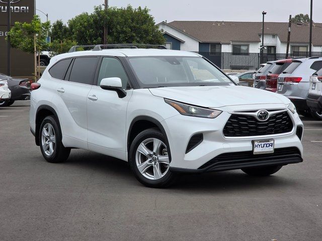 2022 Toyota Highlander L