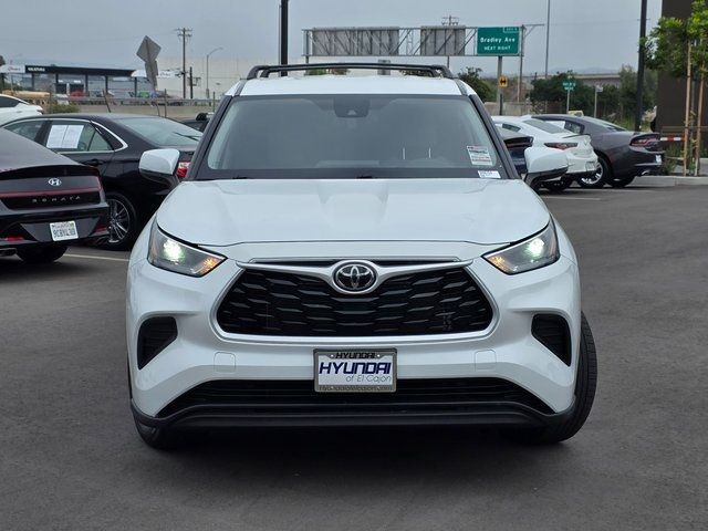 2022 Toyota Highlander L