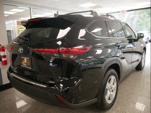 2022 Toyota Highlander L