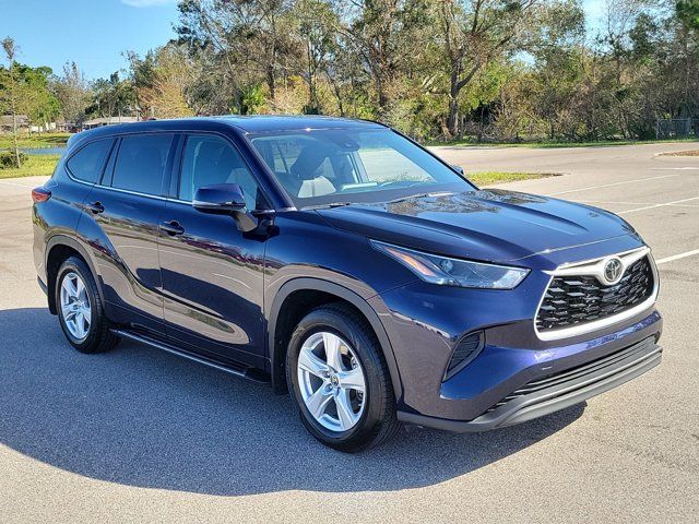 2022 Toyota Highlander L