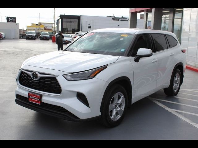 2022 Toyota Highlander L