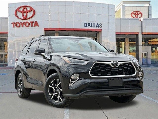 2022 Toyota Highlander L