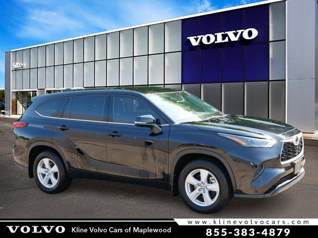 2022 Toyota Highlander L