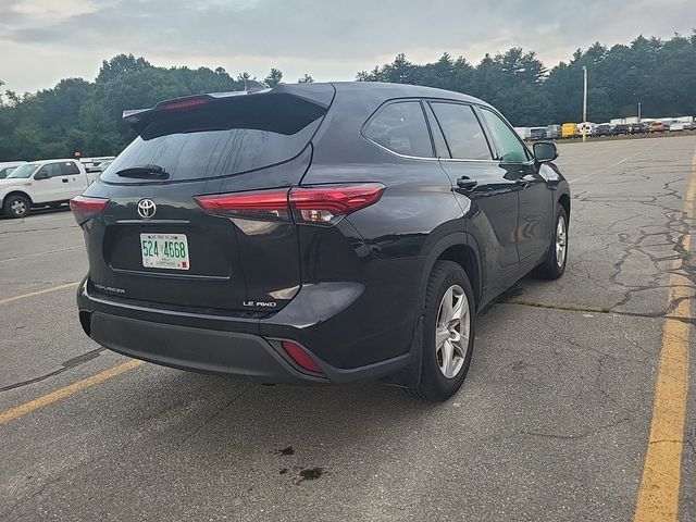 2022 Toyota Highlander LE