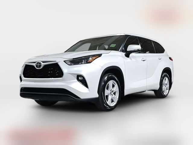 2022 Toyota Highlander LE