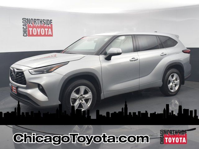 2022 Toyota Highlander LE