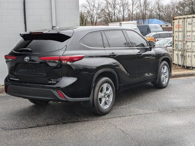 2022 Toyota Highlander LE