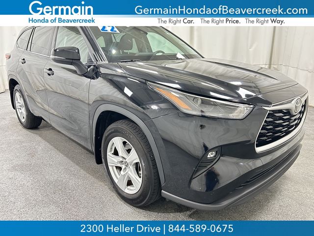 2022 Toyota Highlander LE