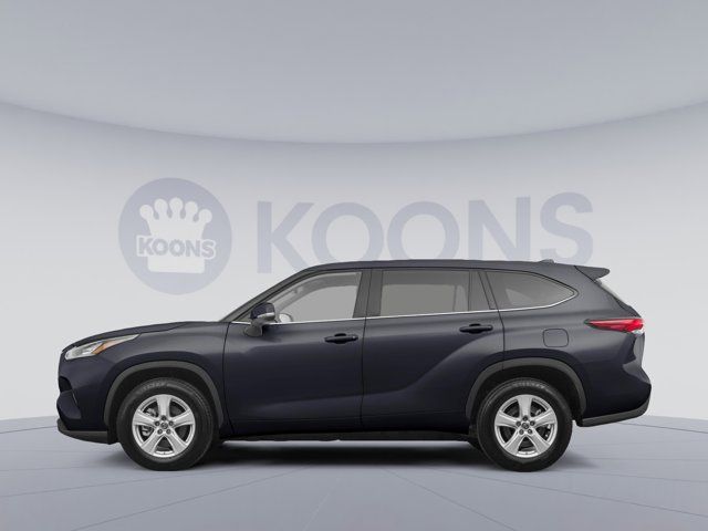 2022 Toyota Highlander LE