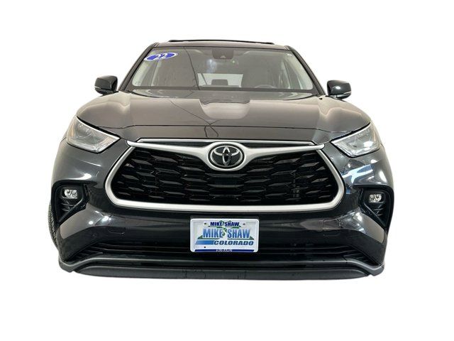 2022 Toyota Highlander LE