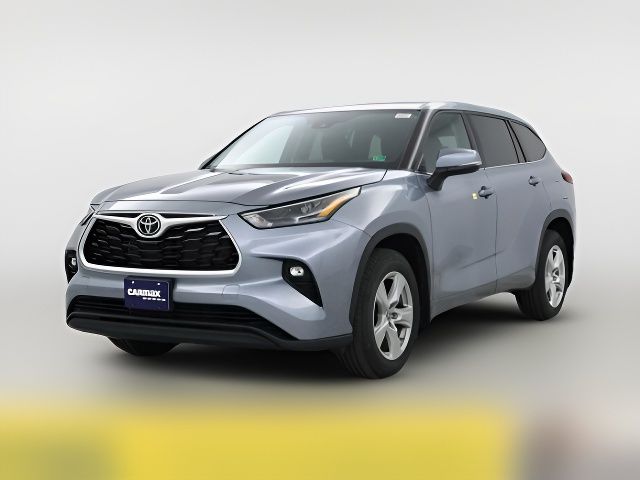 2022 Toyota Highlander LE