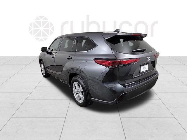 2022 Toyota Highlander LE