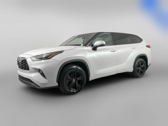 2022 Toyota Highlander LE