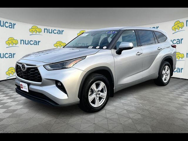 2022 Toyota Highlander LE