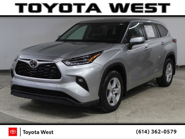 2022 Toyota Highlander LE