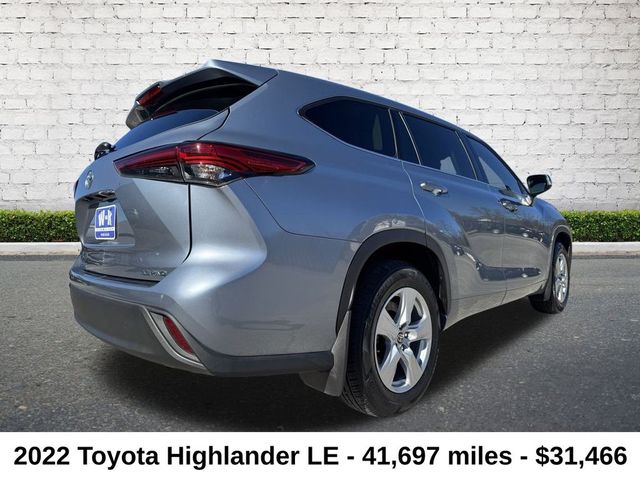 2022 Toyota Highlander LE