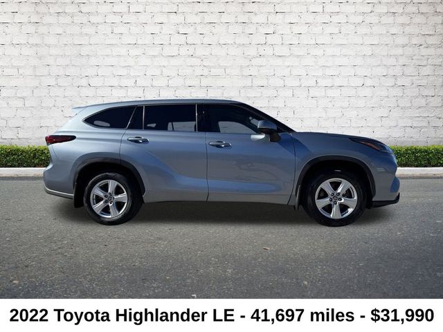 2022 Toyota Highlander LE