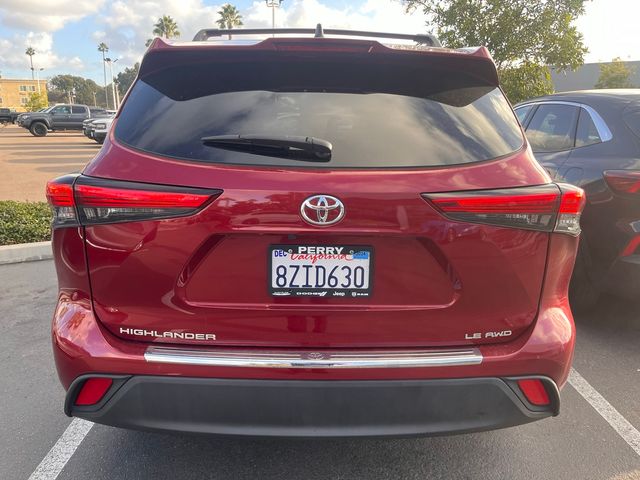 2022 Toyota Highlander LE