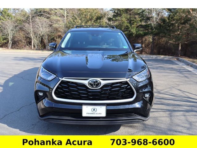 2022 Toyota Highlander LE
