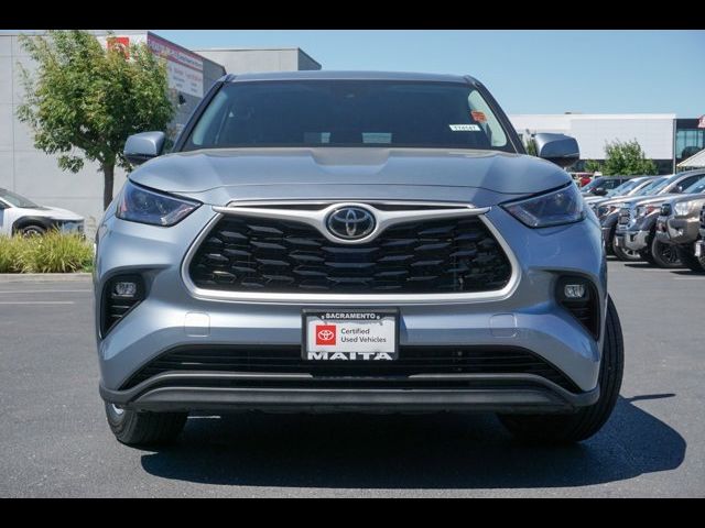 2022 Toyota Highlander LE