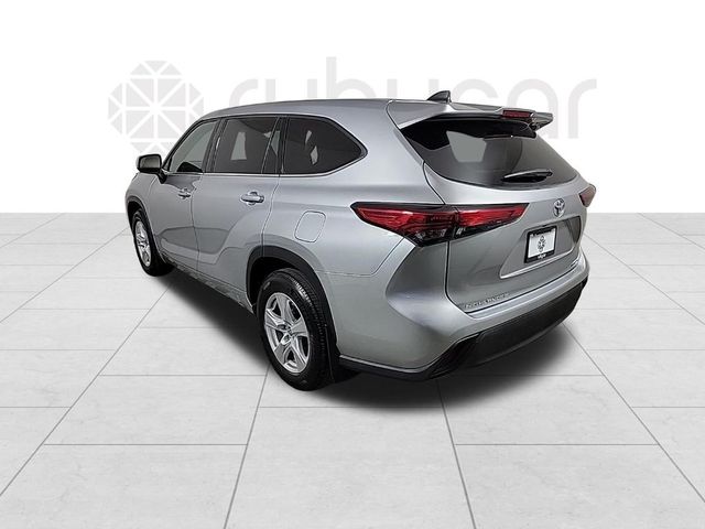 2022 Toyota Highlander LE