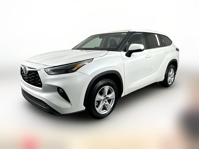 2022 Toyota Highlander LE