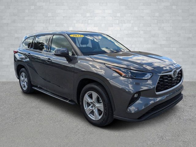 2022 Toyota Highlander LE