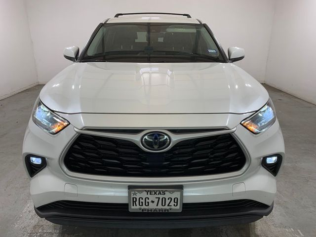 2022 Toyota Highlander LE