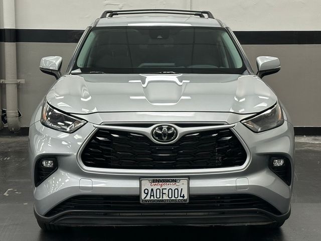 2022 Toyota Highlander LE