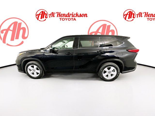 2022 Toyota Highlander LE