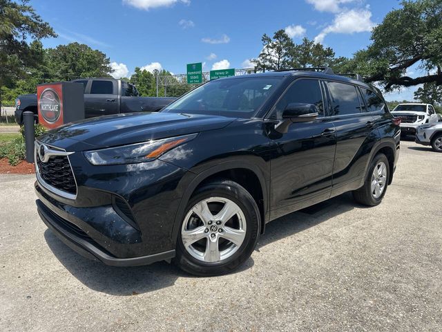 2022 Toyota Highlander L