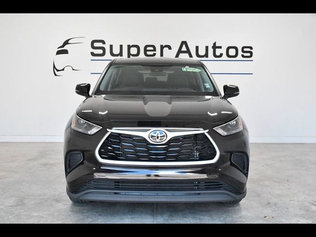 2022 Toyota Highlander L