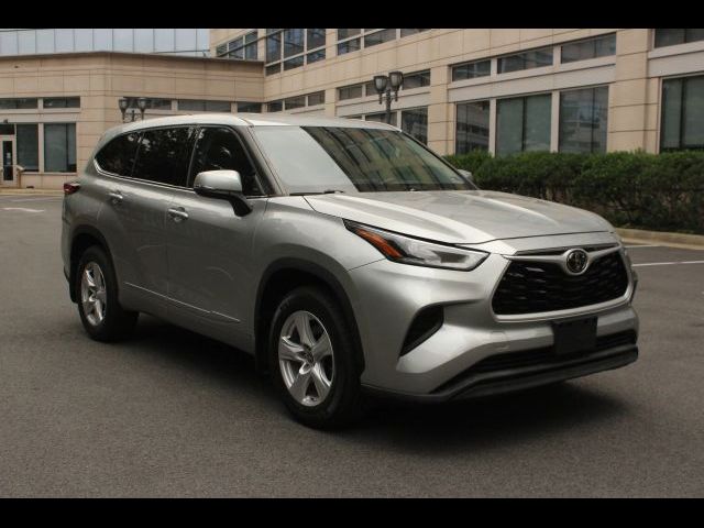 2022 Toyota Highlander L