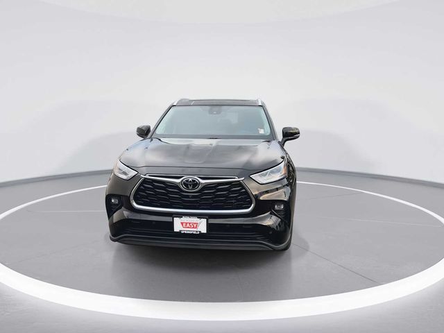 2022 Toyota Highlander Limited