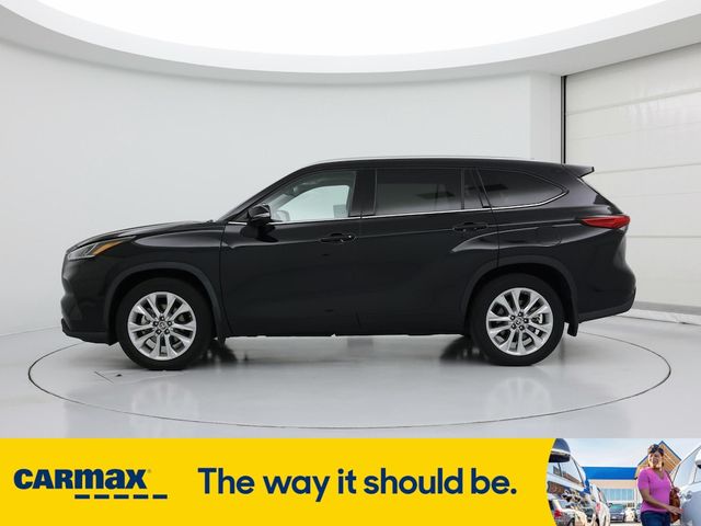 2022 Toyota Highlander Limited
