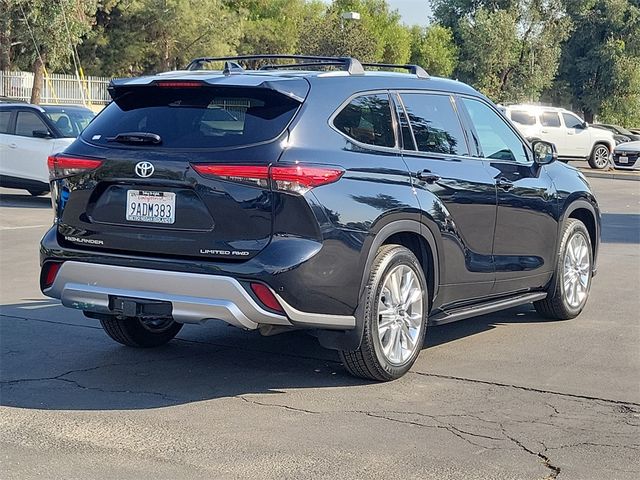 2022 Toyota Highlander Limited