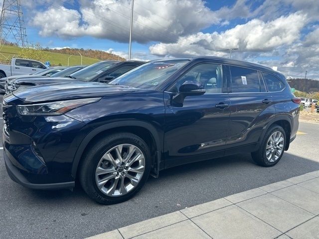 2022 Toyota Highlander Limited