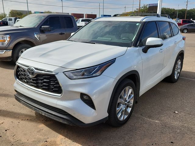 2022 Toyota Highlander Limited