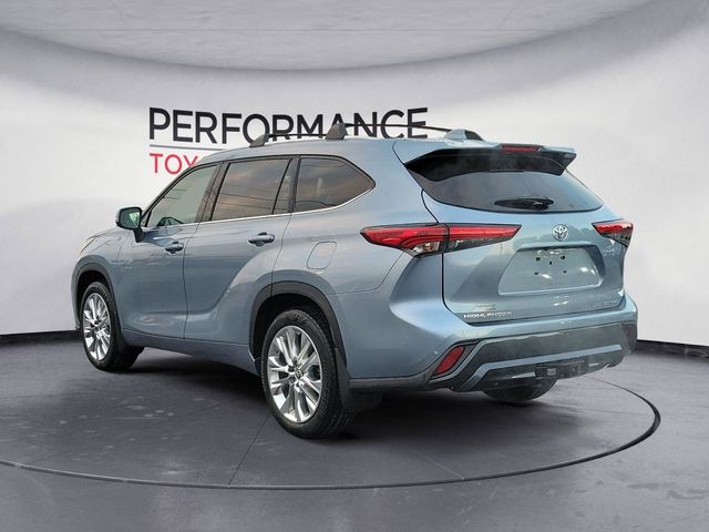 2022 Toyota Highlander Limited