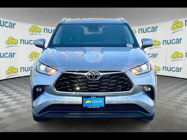 2022 Toyota Highlander Limited