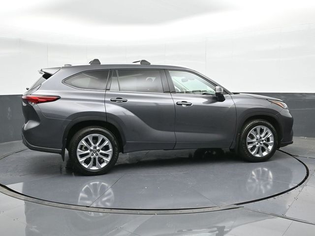 2022 Toyota Highlander Limited