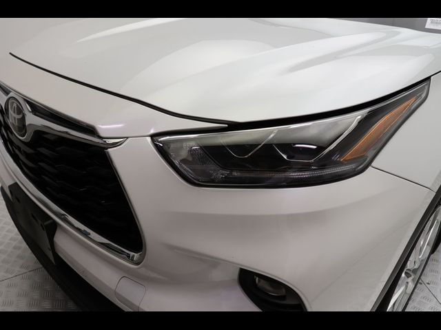 2022 Toyota Highlander Limited