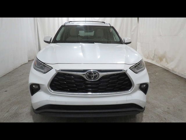 2022 Toyota Highlander Limited