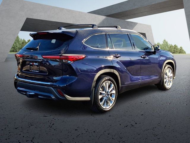 2022 Toyota Highlander Limited